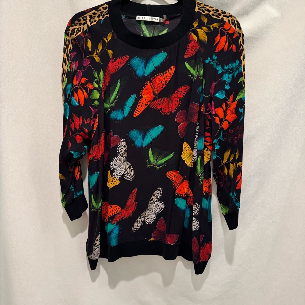Alice + Olivia Butterfly Print Silk Top